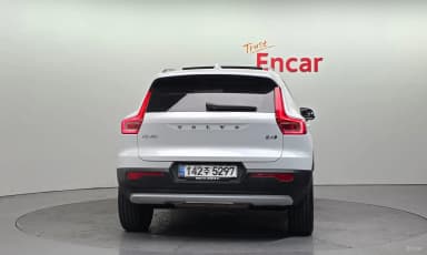 XC40