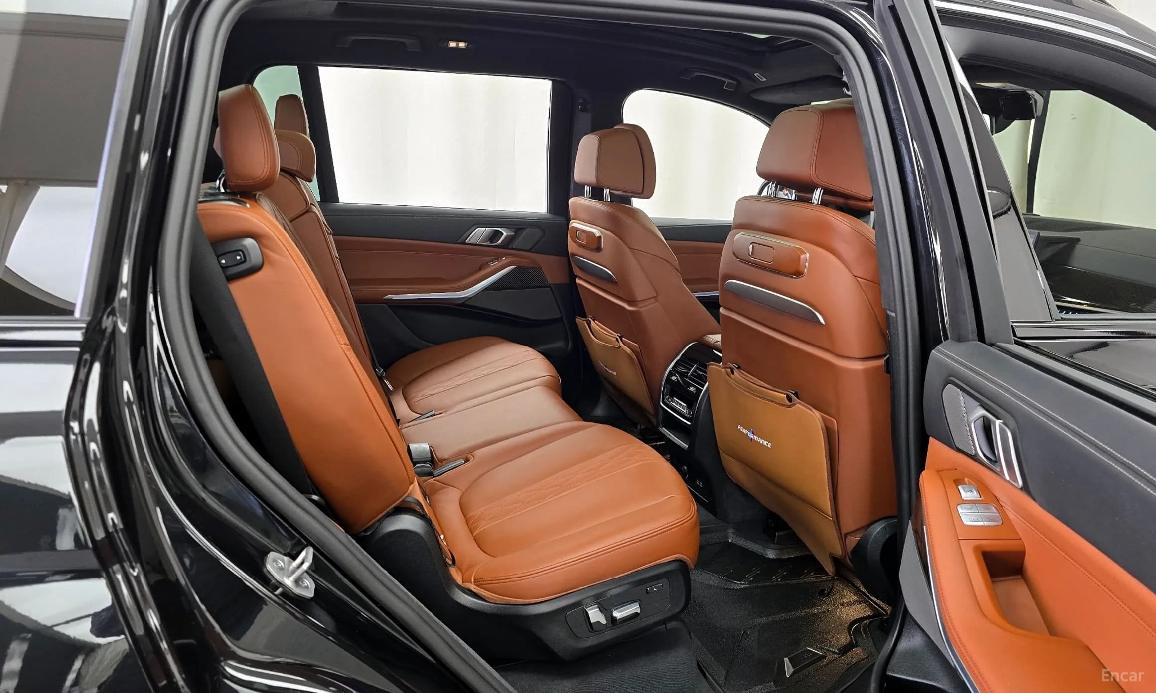 X7 (G07)