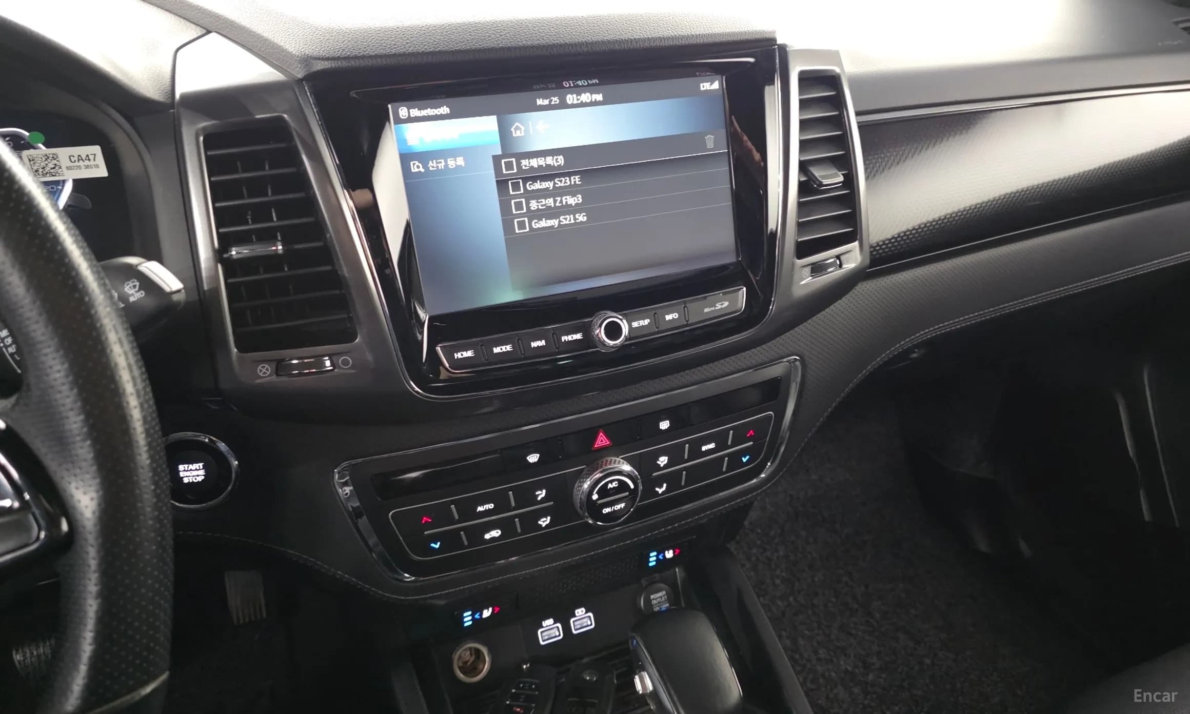 Rexton Sports Khan
