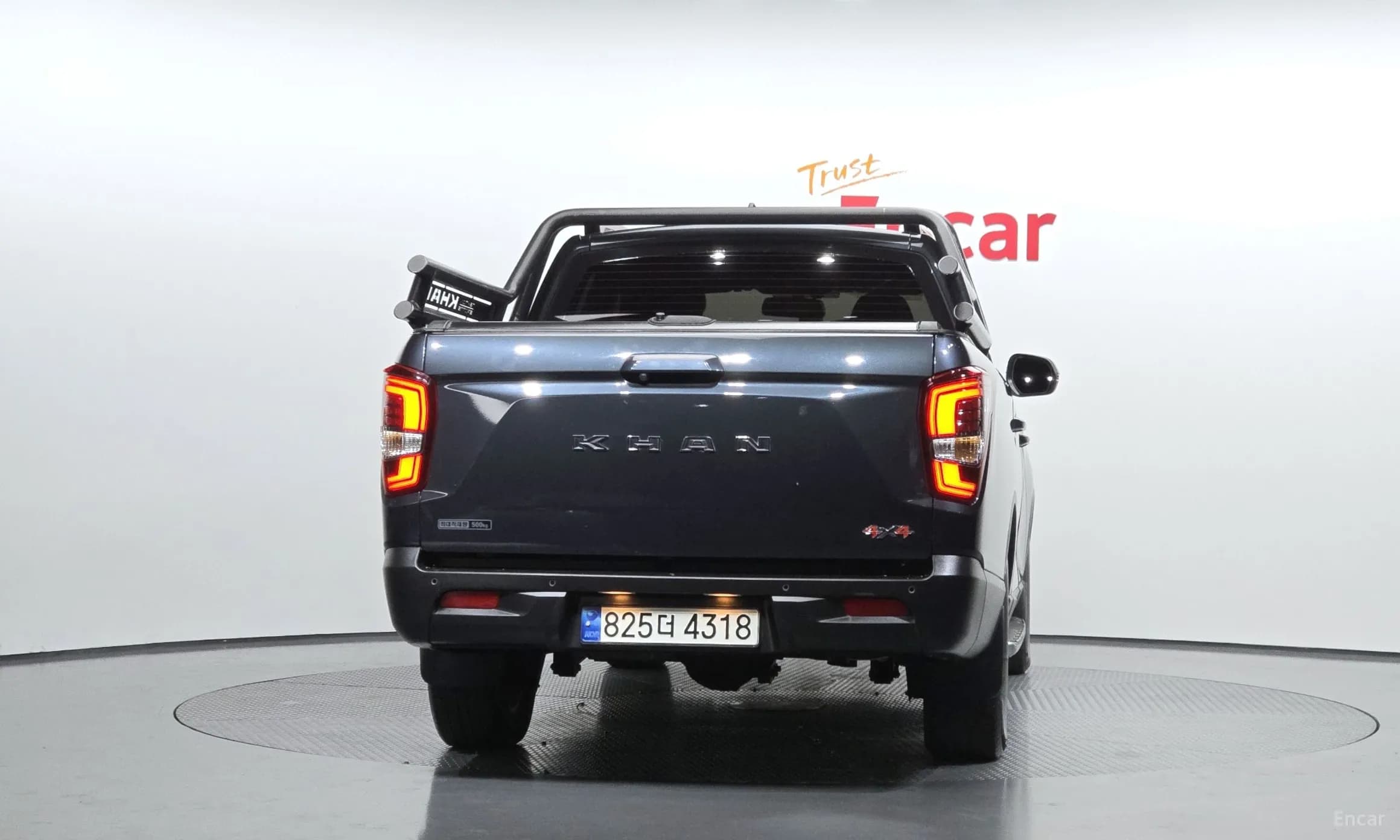 Rexton Sports Khan
