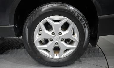 Rexton Sports Khan