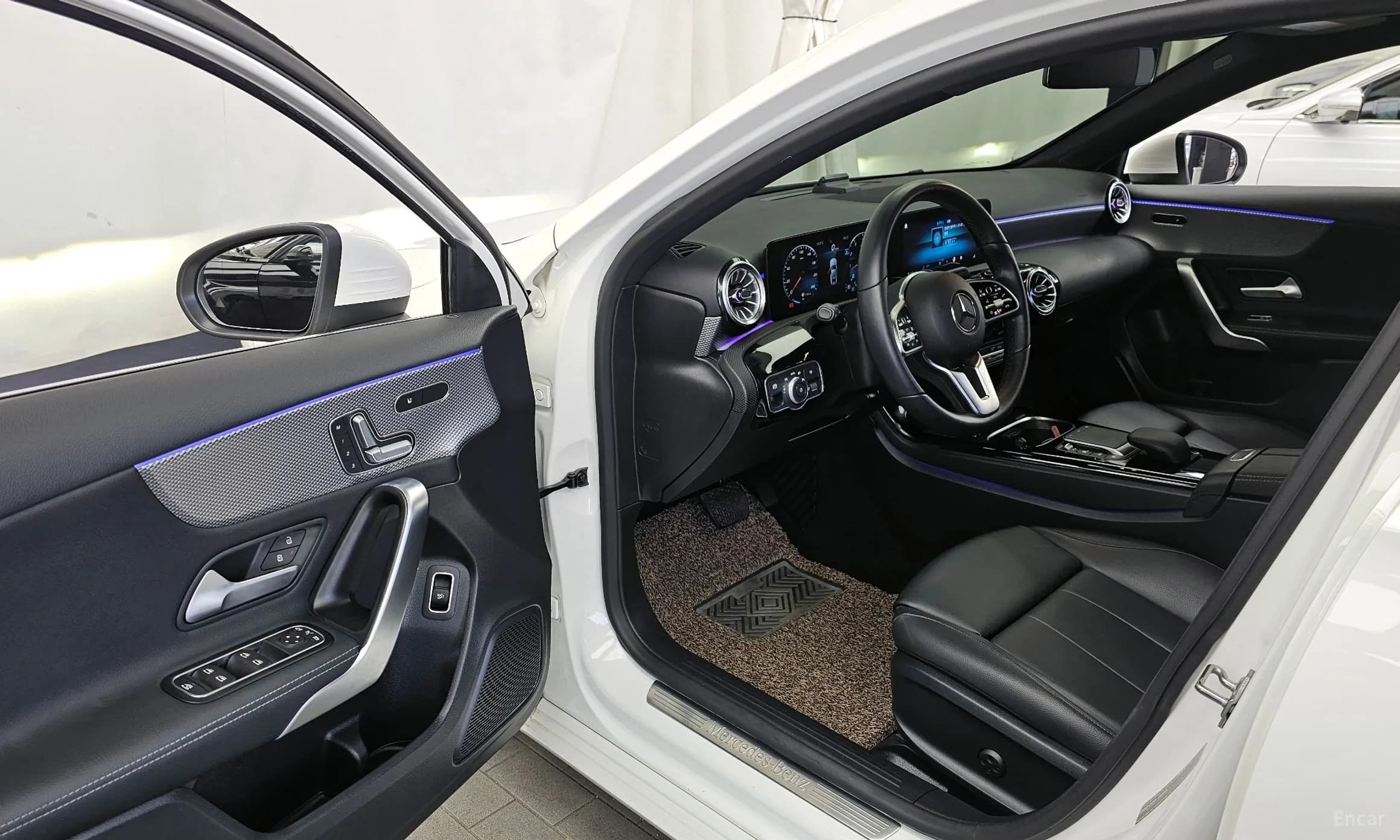 A-Class W177