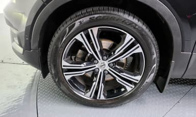 XC40