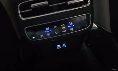 GV70