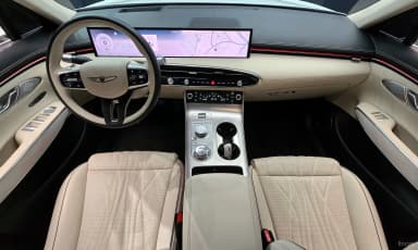 GV70