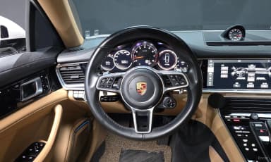 Panamera (971)