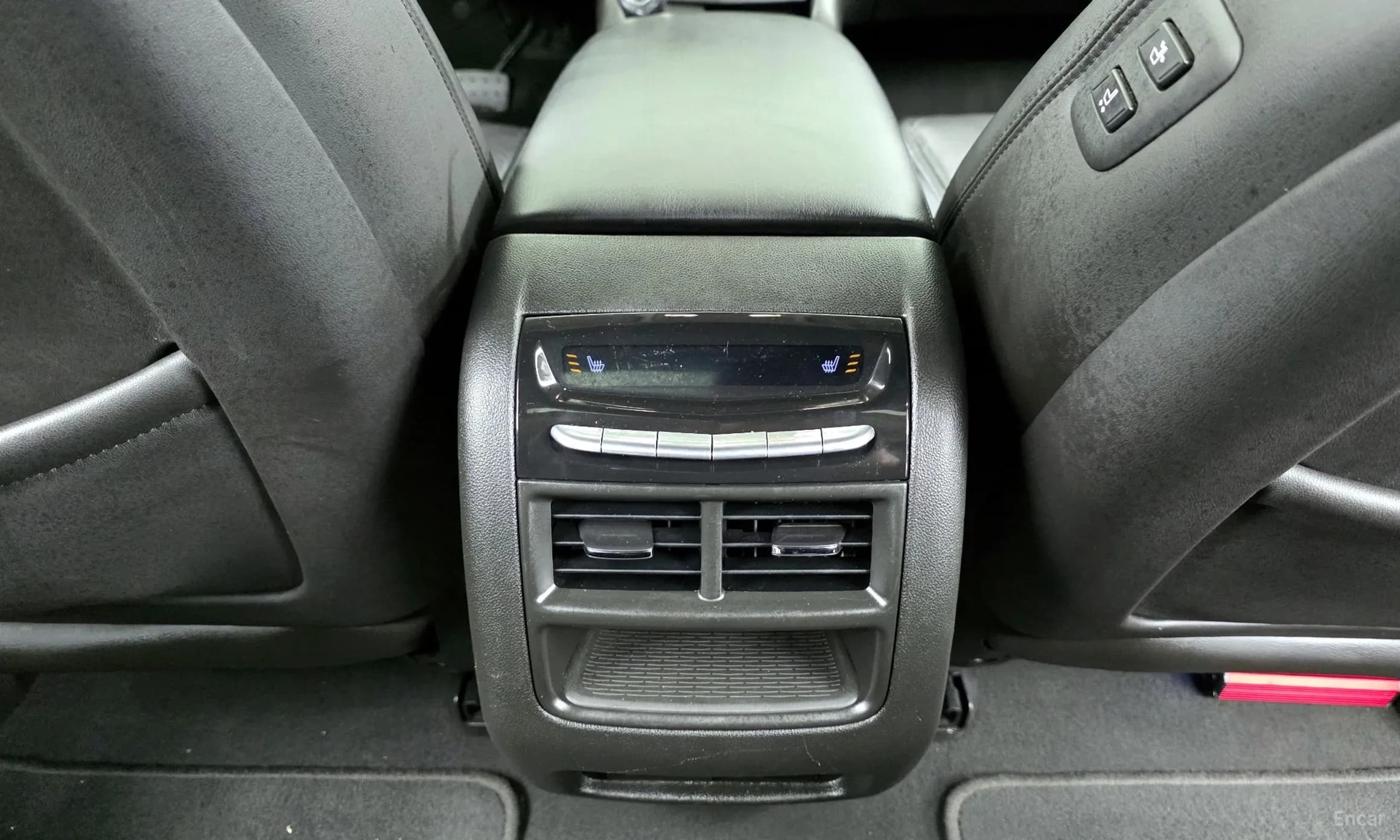 XT5
