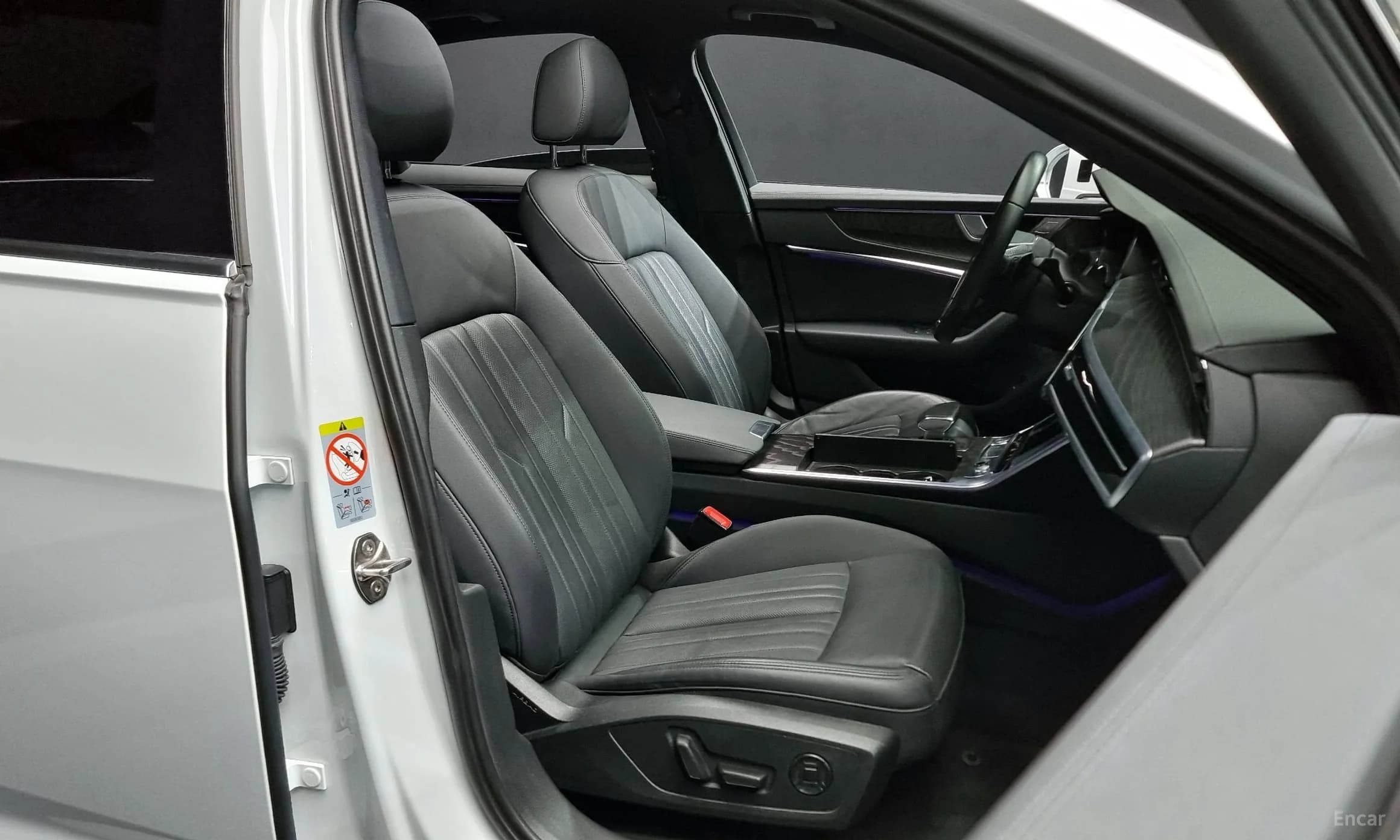 A6 (C8)