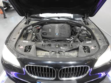 7 Series (F01)