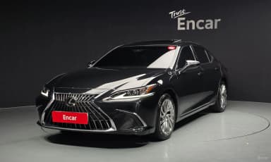 ES300h 7th Generation