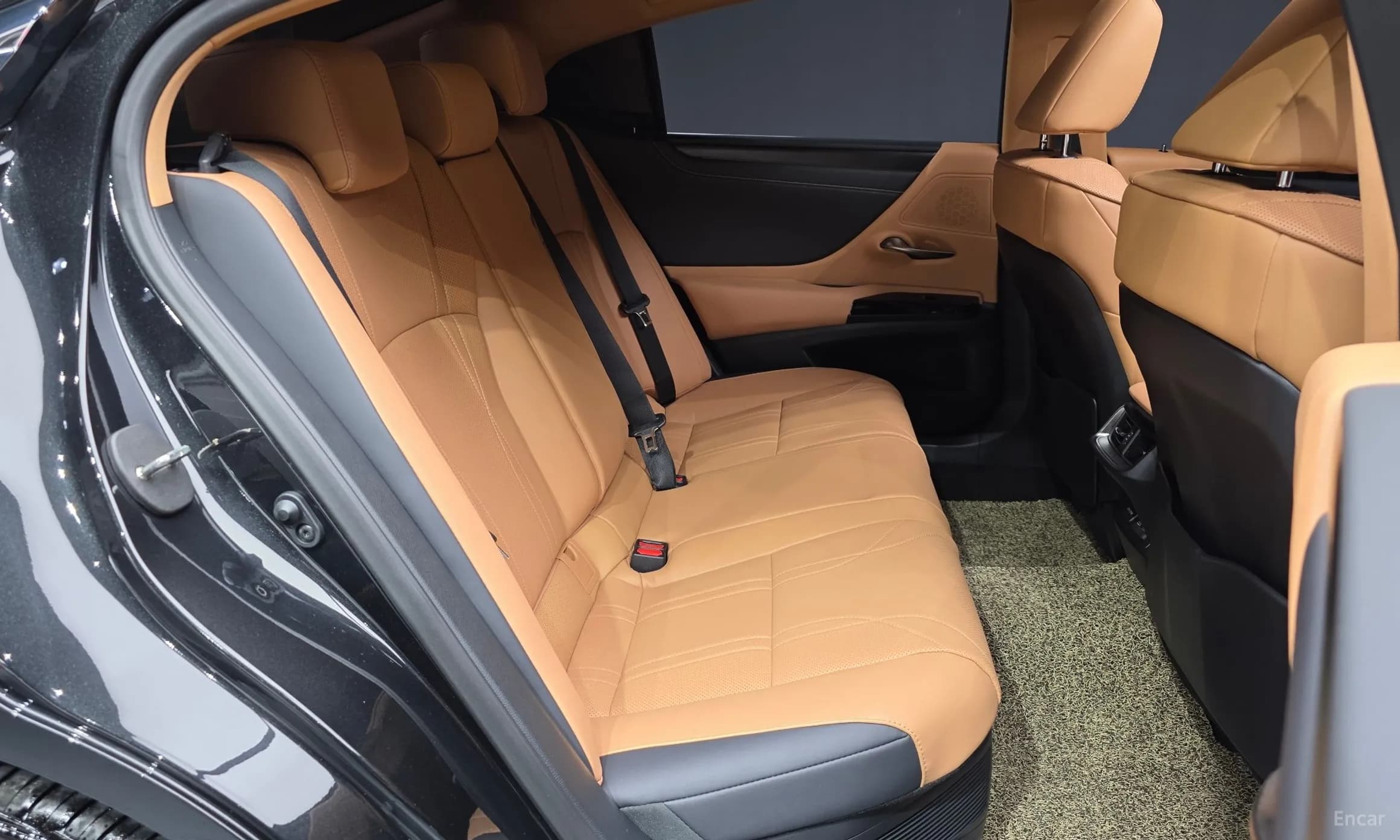 ES300h 7th Generation