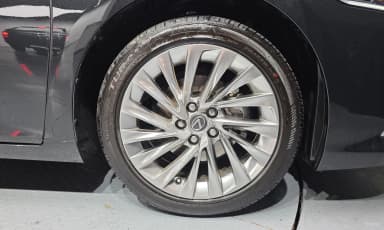 ES300h 7th Generation