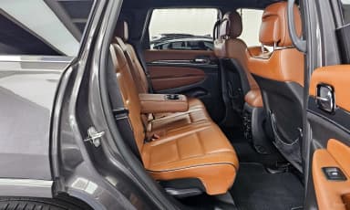 Grand Cherokee