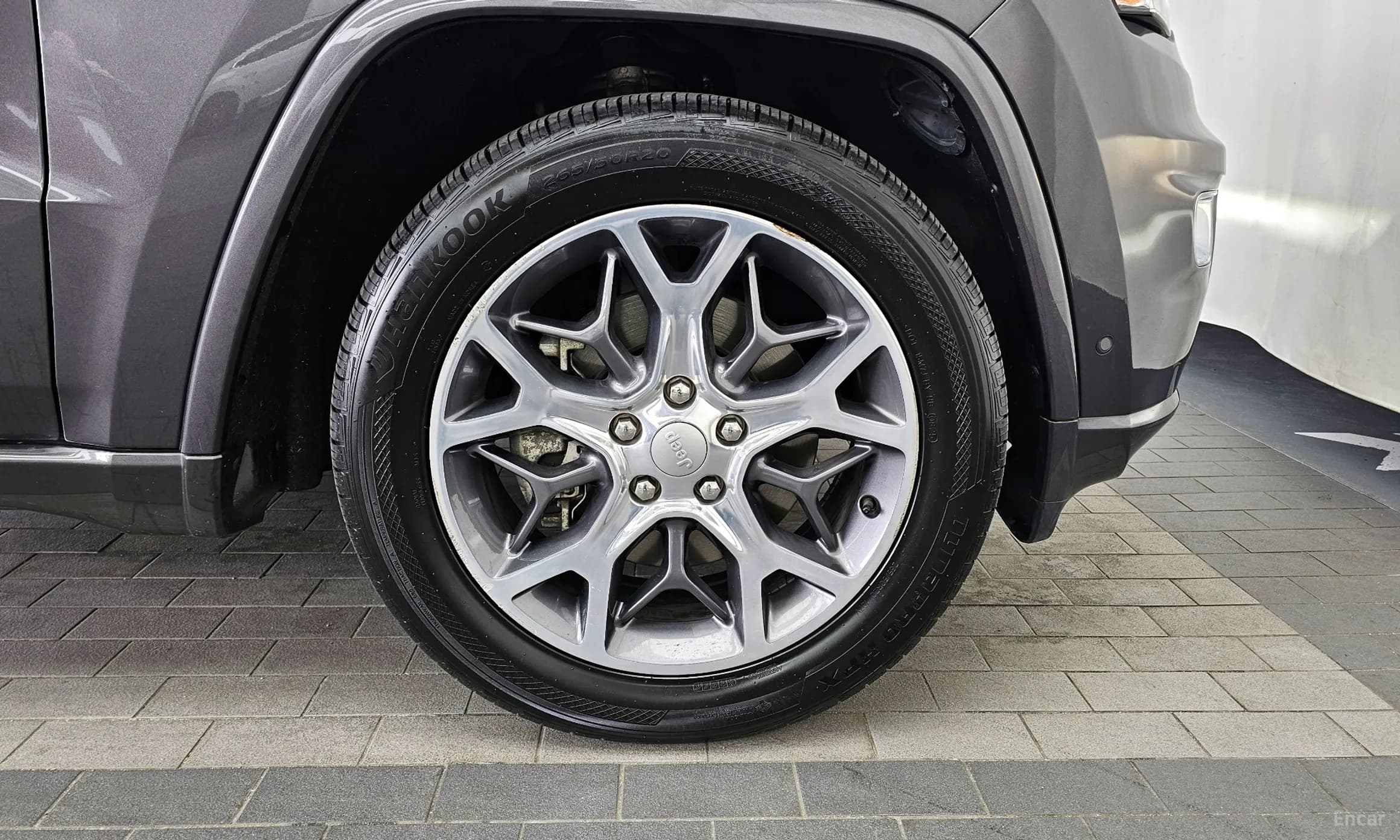 Grand Cherokee