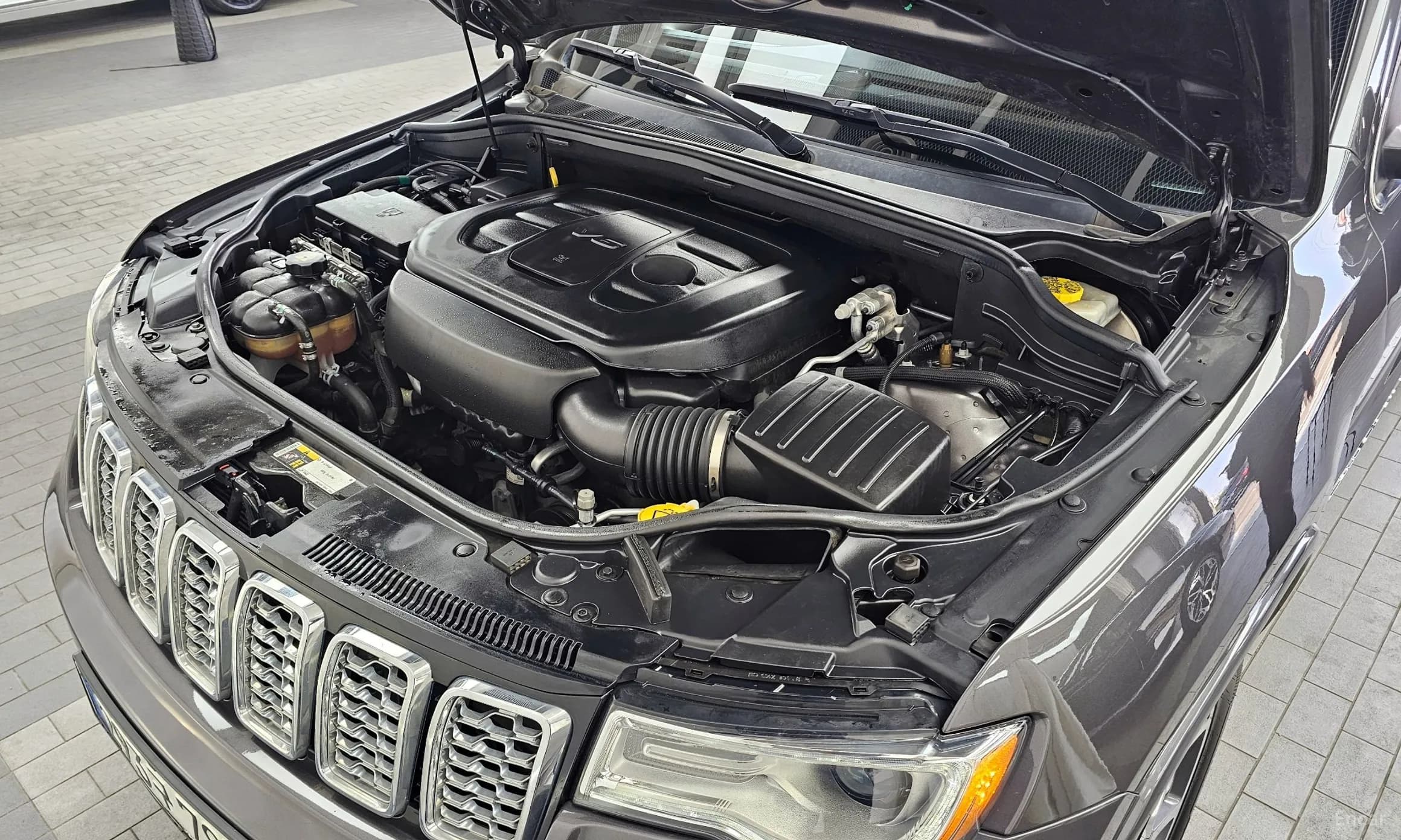 Grand Cherokee