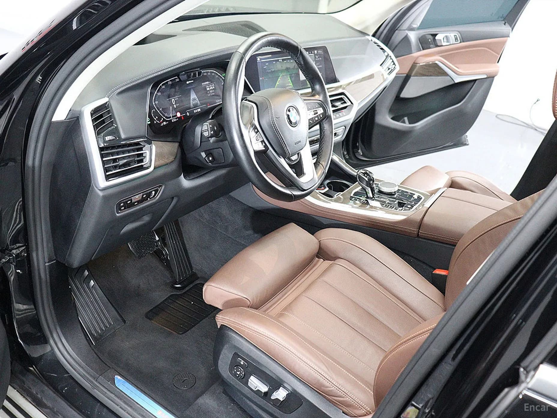 X5 (G05)