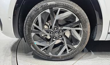 Grang Koleos