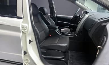Korando Sports