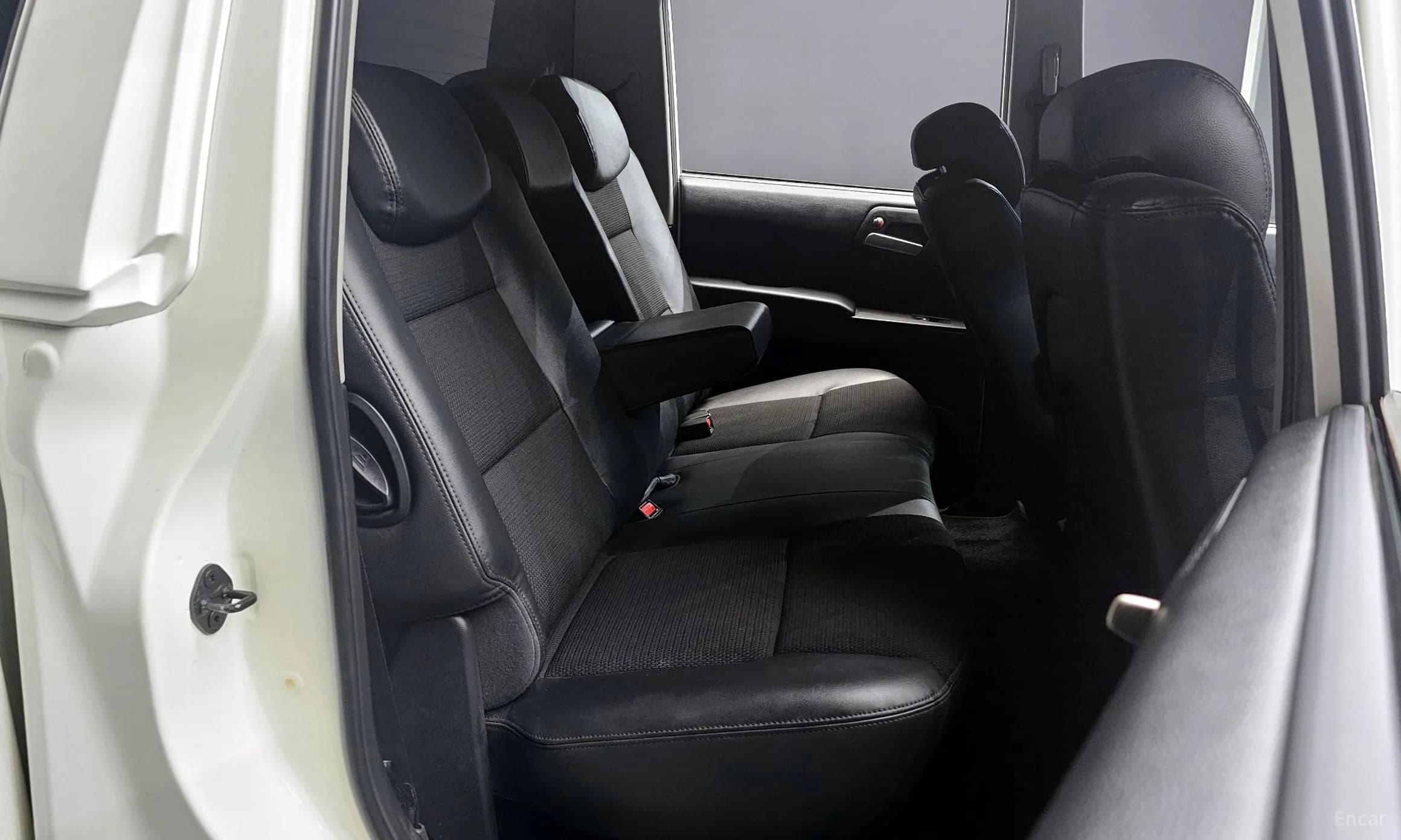 Korando Sports