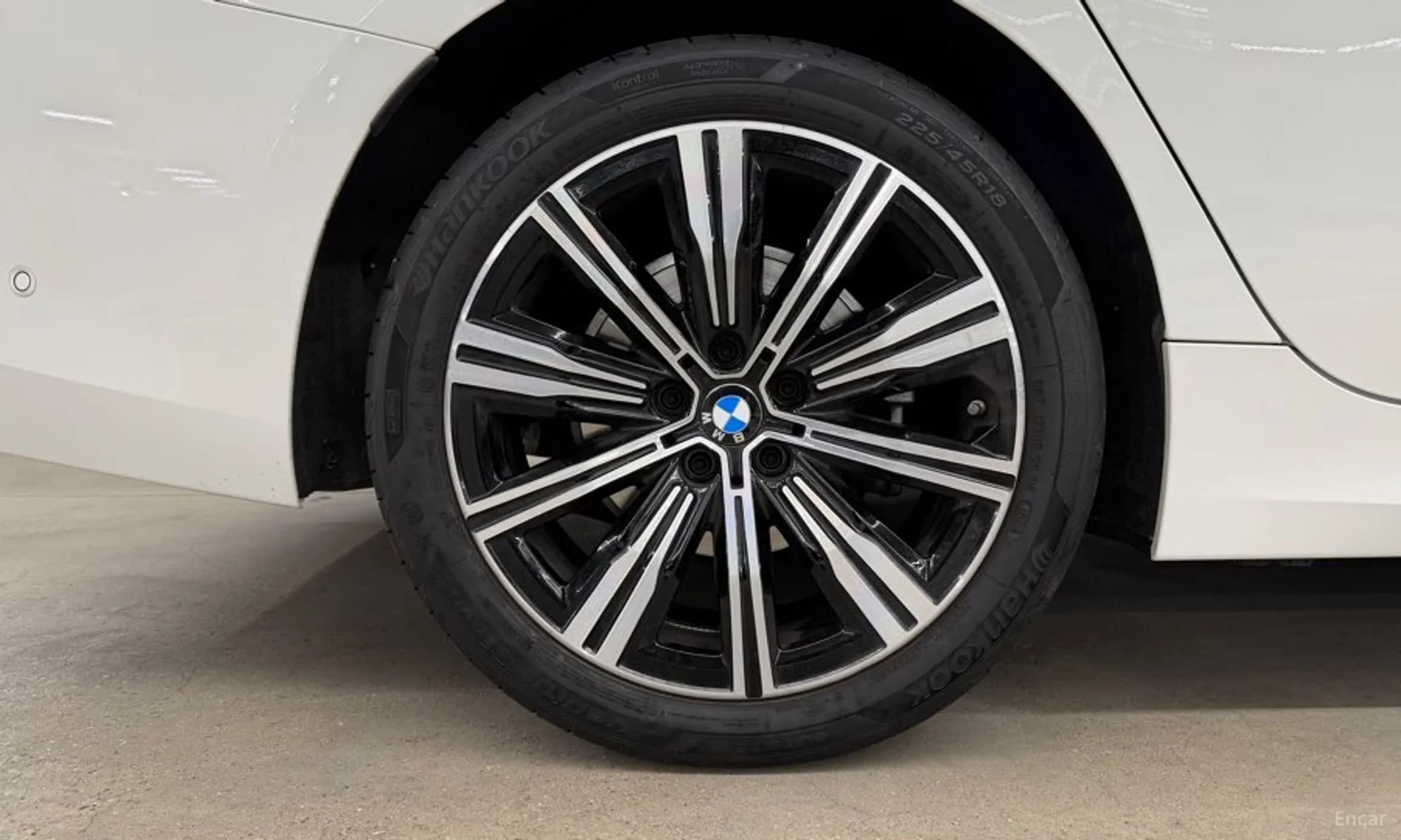 3 Series (G20)