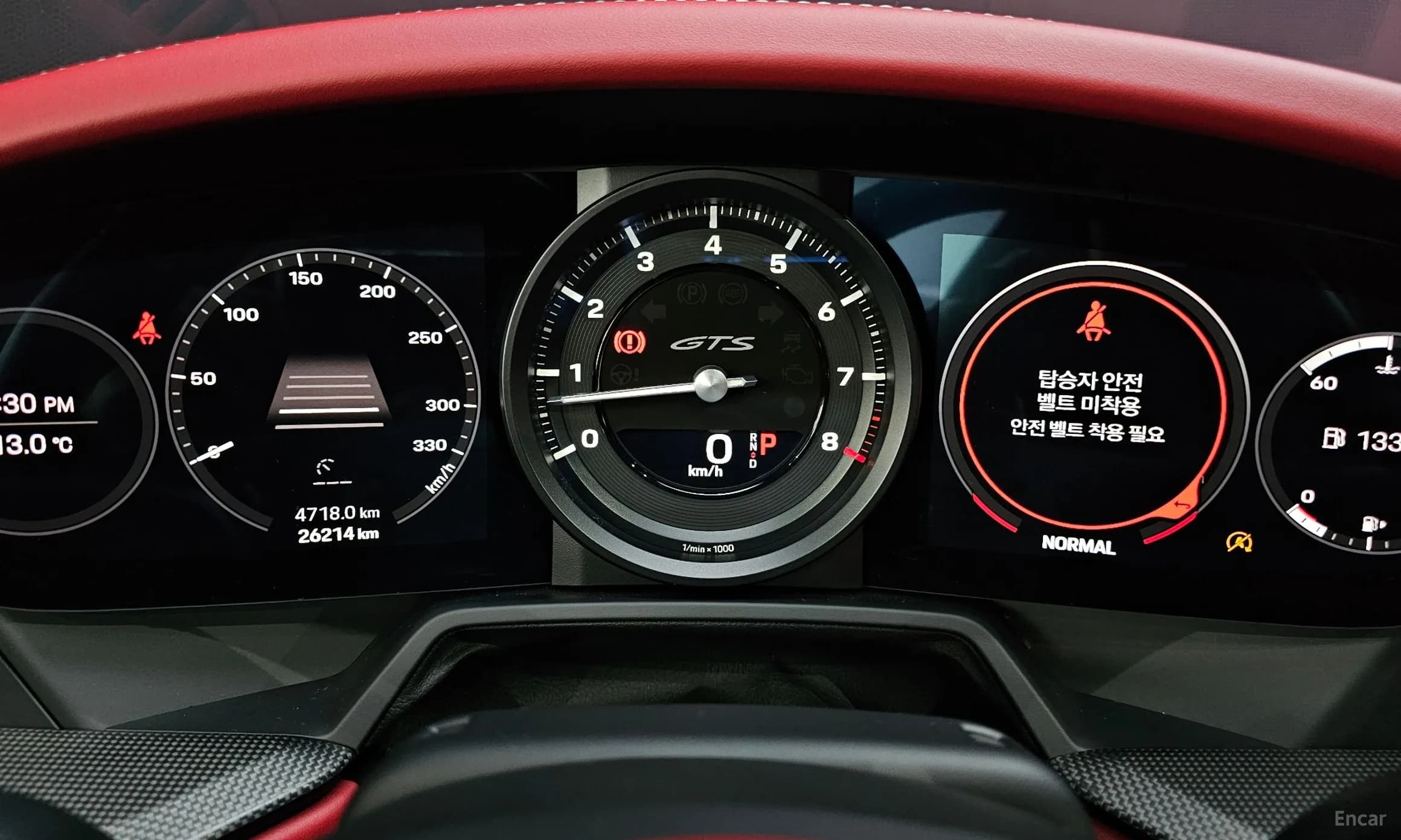 911 (992)