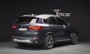 X5 (G05)
