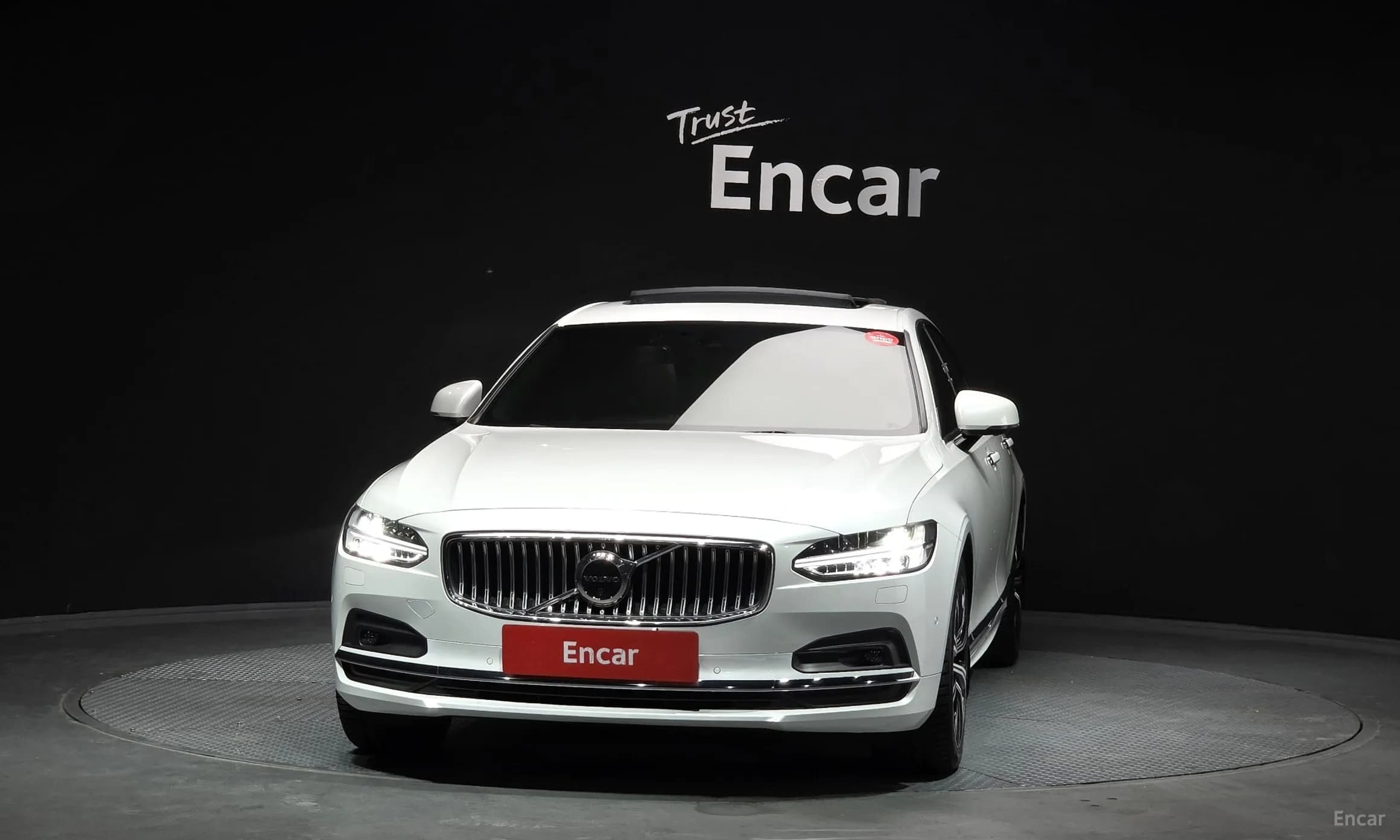 S90