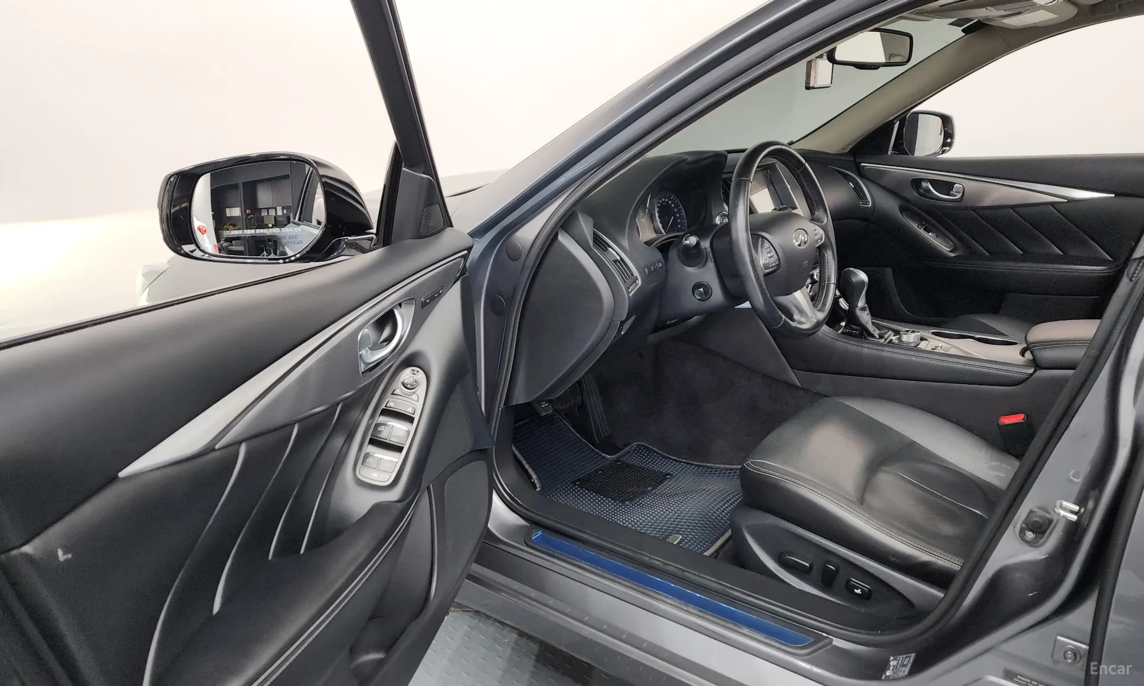 Q50