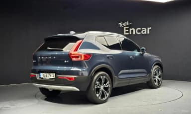 XC40