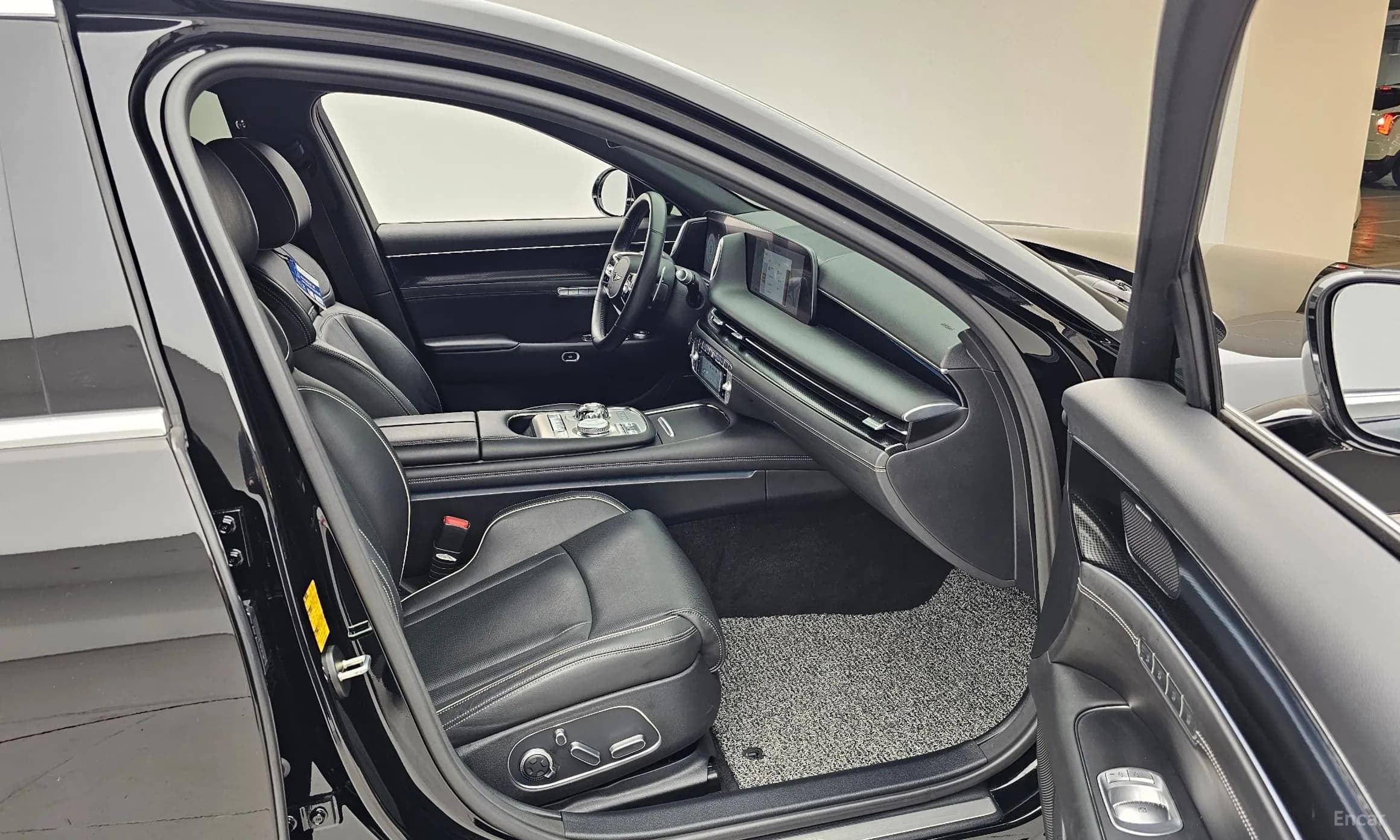 G90 (RS4)