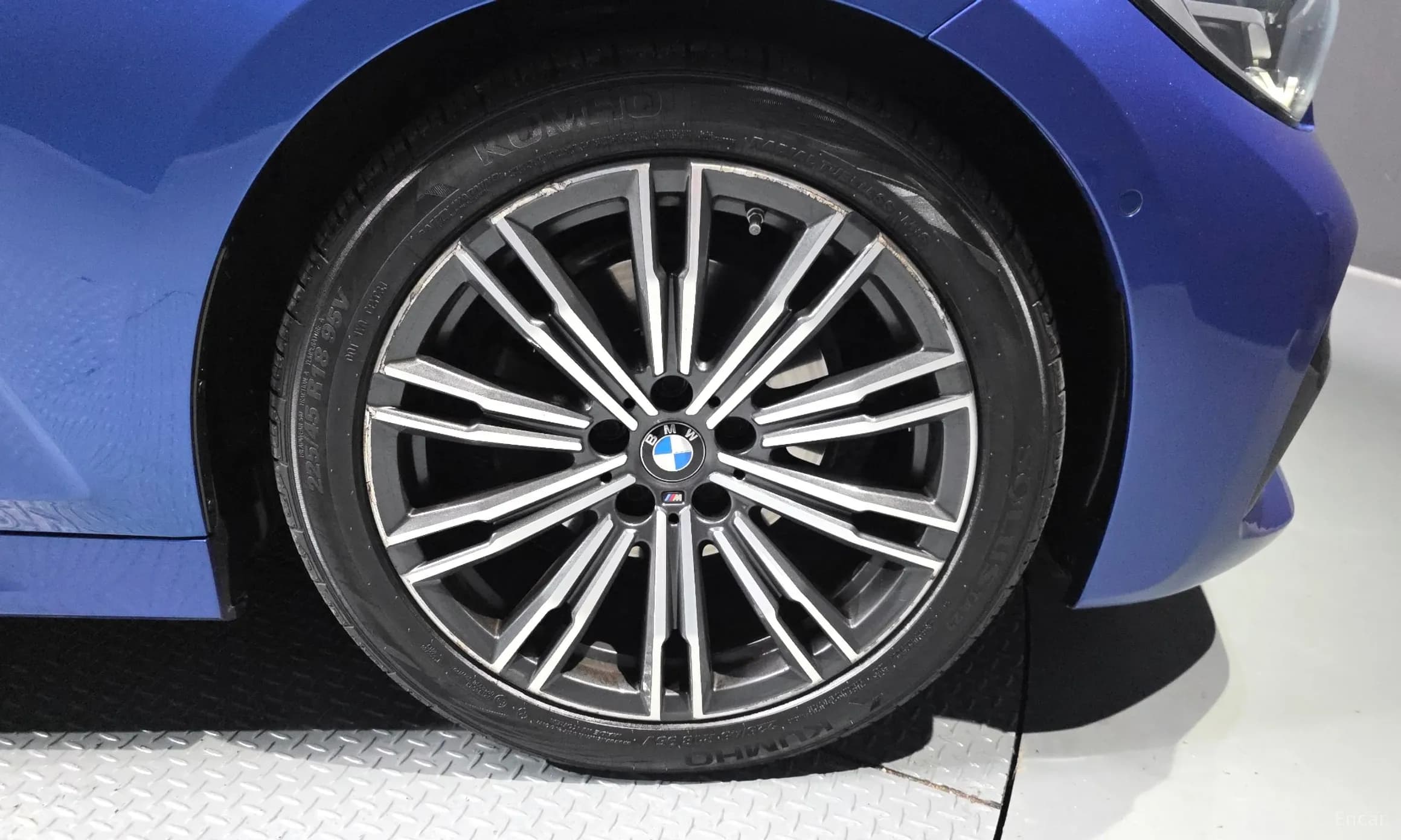 3 Series (G20)