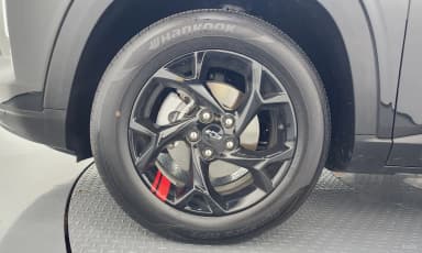 Trax Crossover