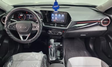 Trax Crossover