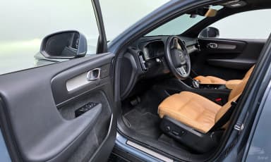 XC40