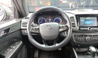 Rexton Sports Khan