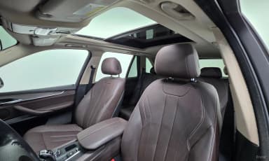 X5 (F15)