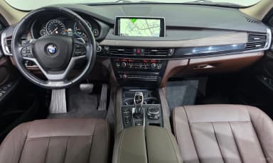 X5 (F15)