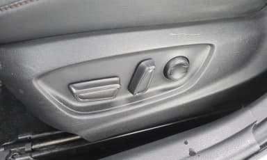Camry (XV70)