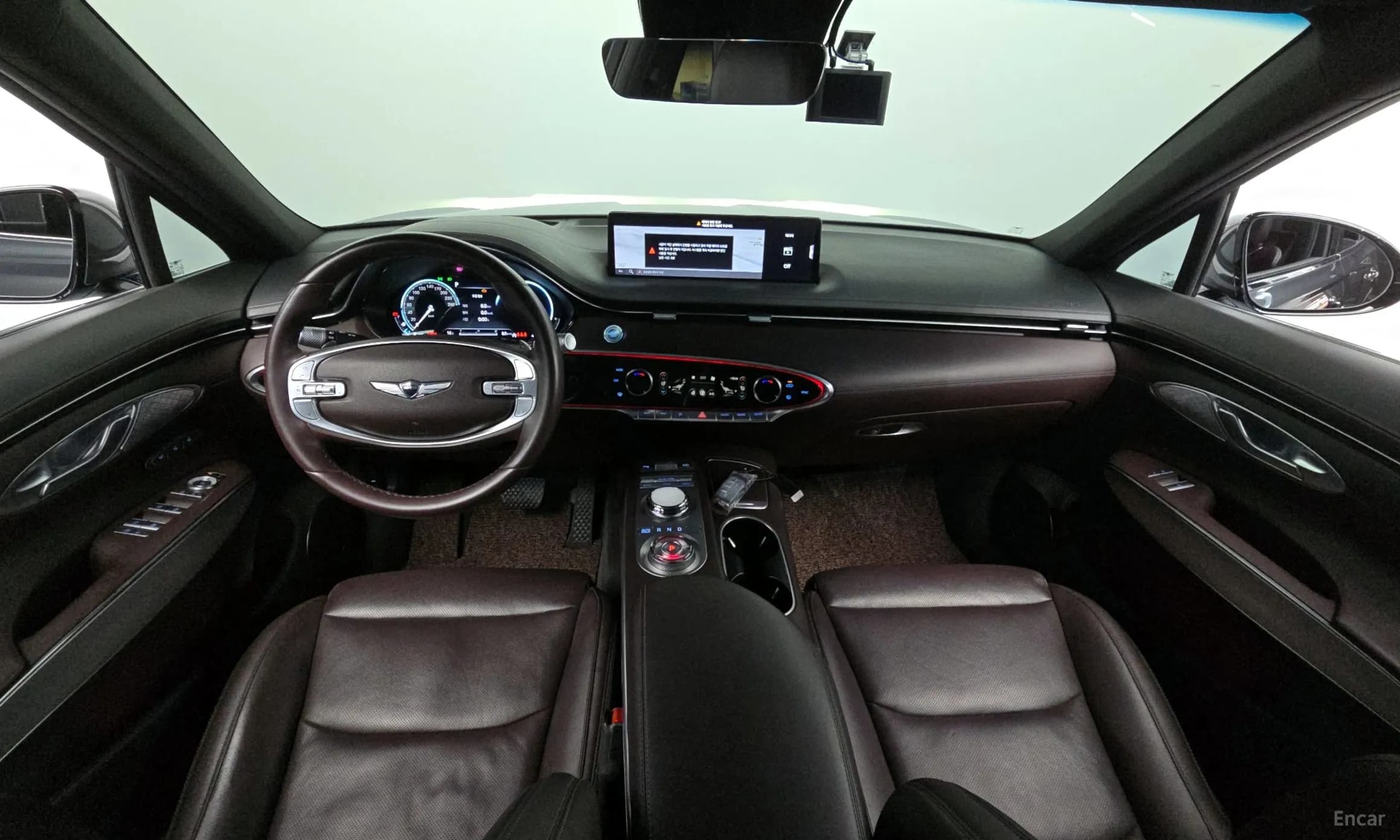 GV70