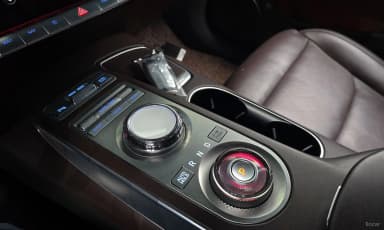 GV70