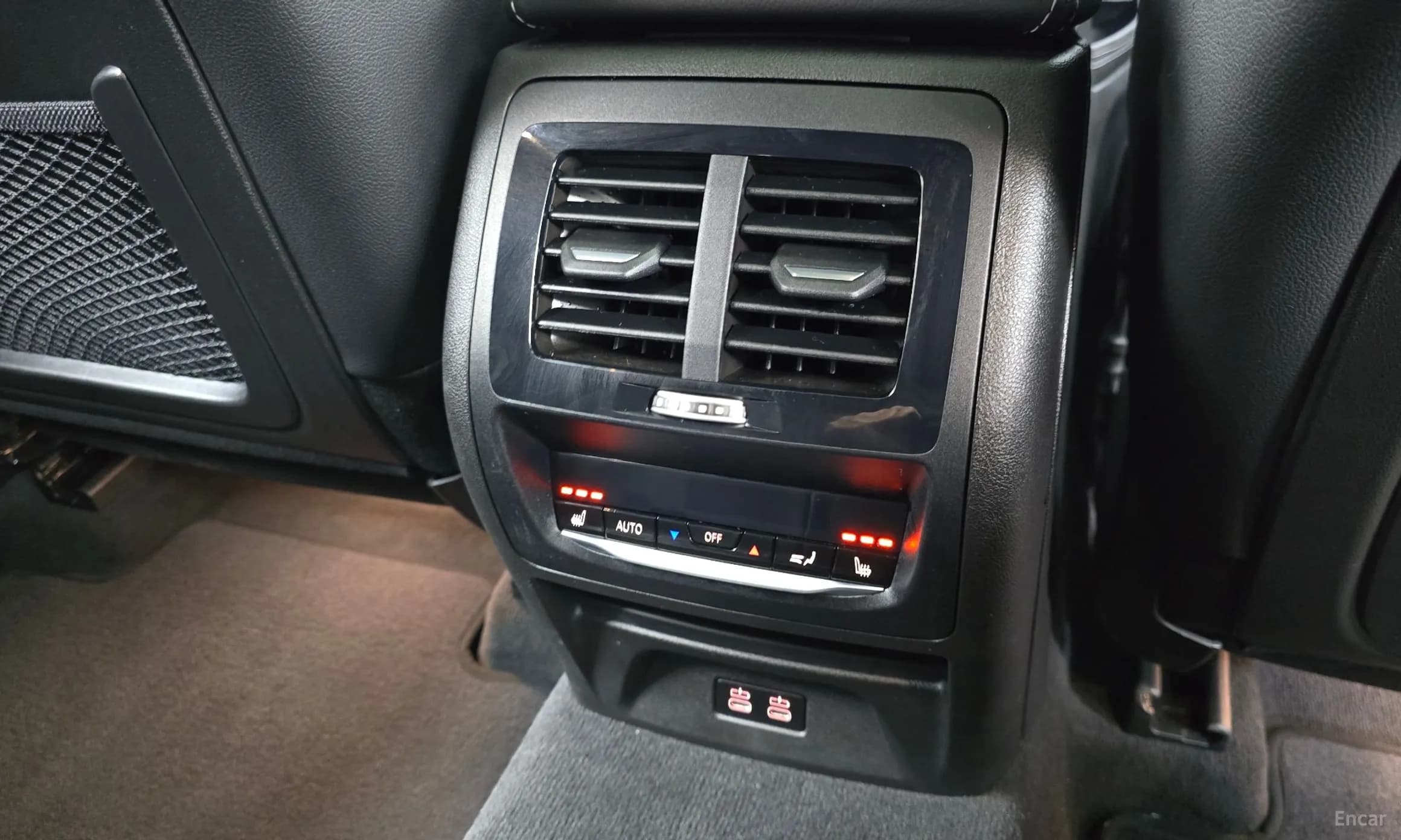 X4 (G02)