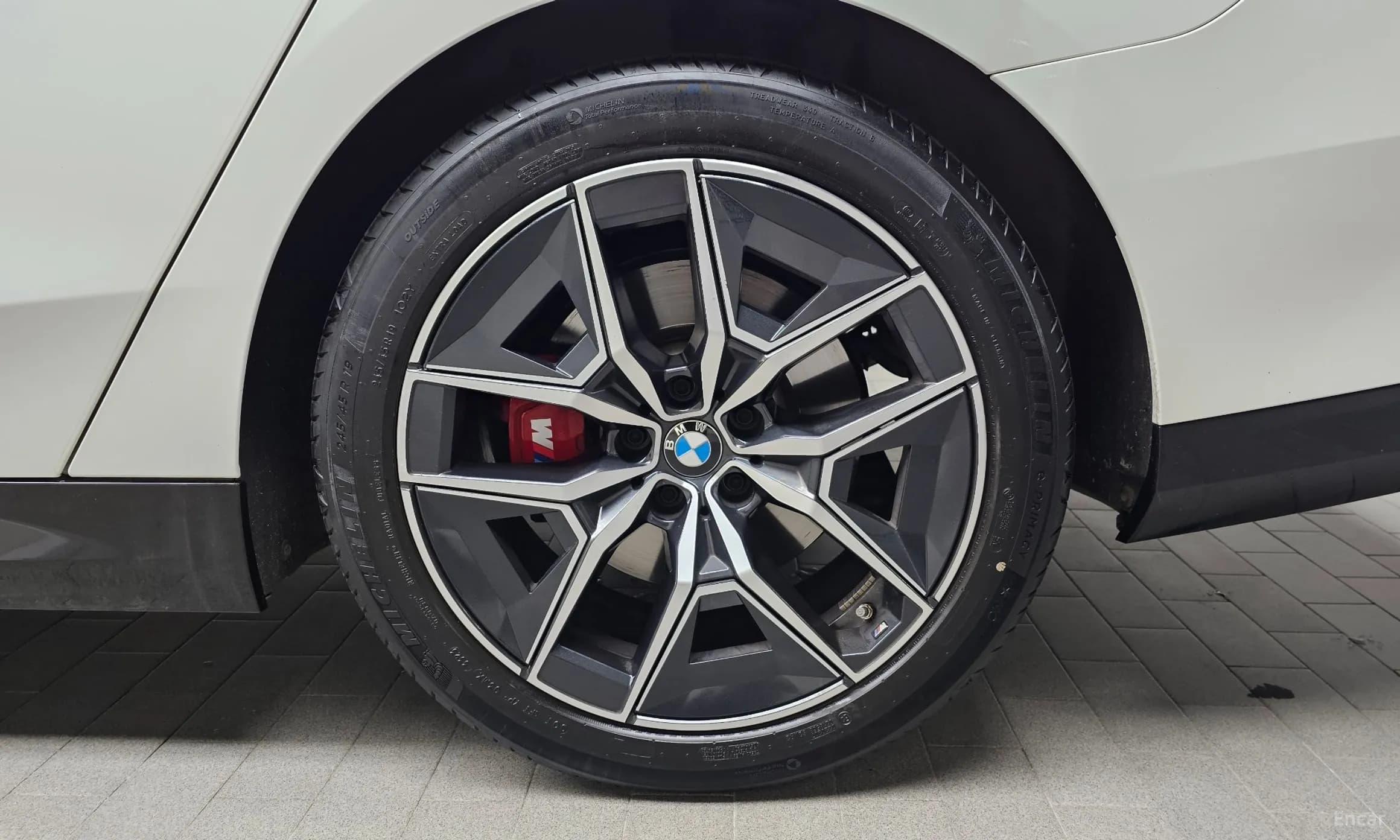 5 Series (G60)