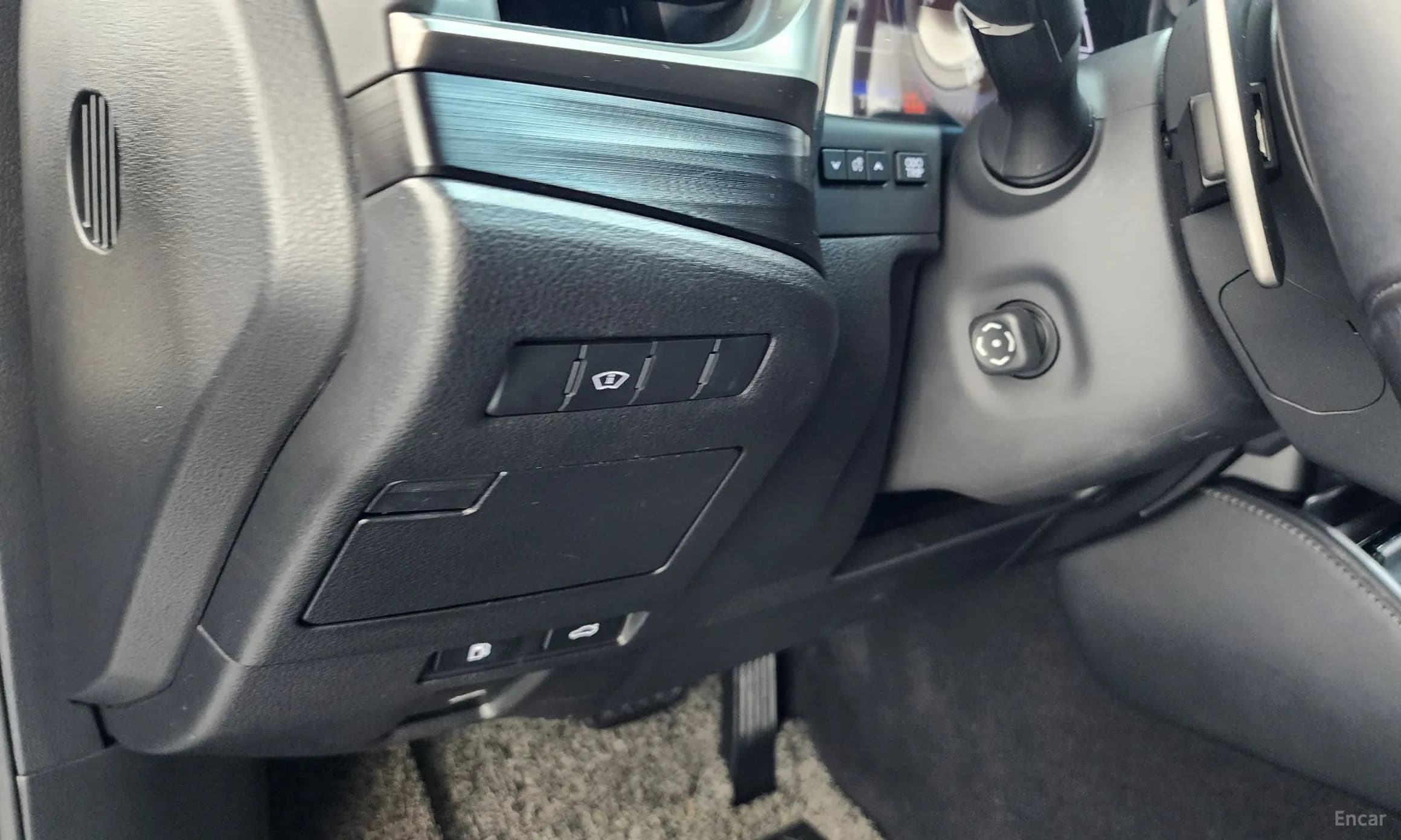 ES300h 7th Generation