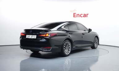 ES300h 7th Generation