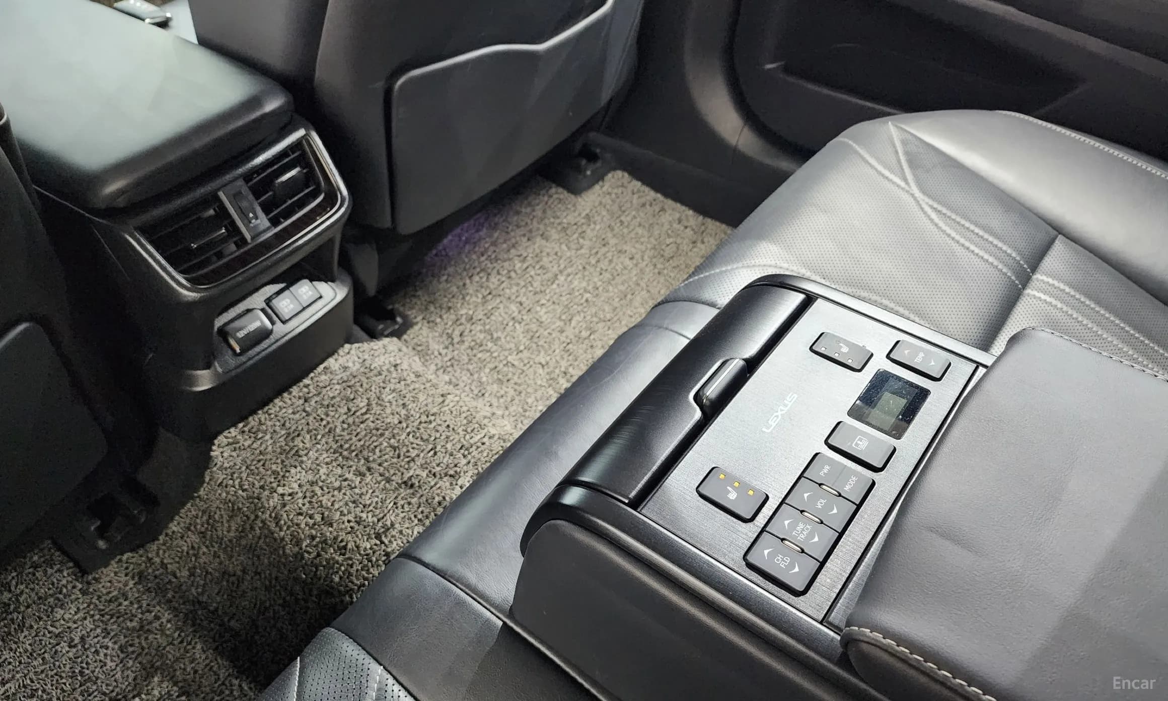 ES300h 7th Generation