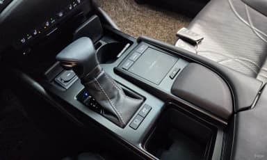 ES300h 7th Generation