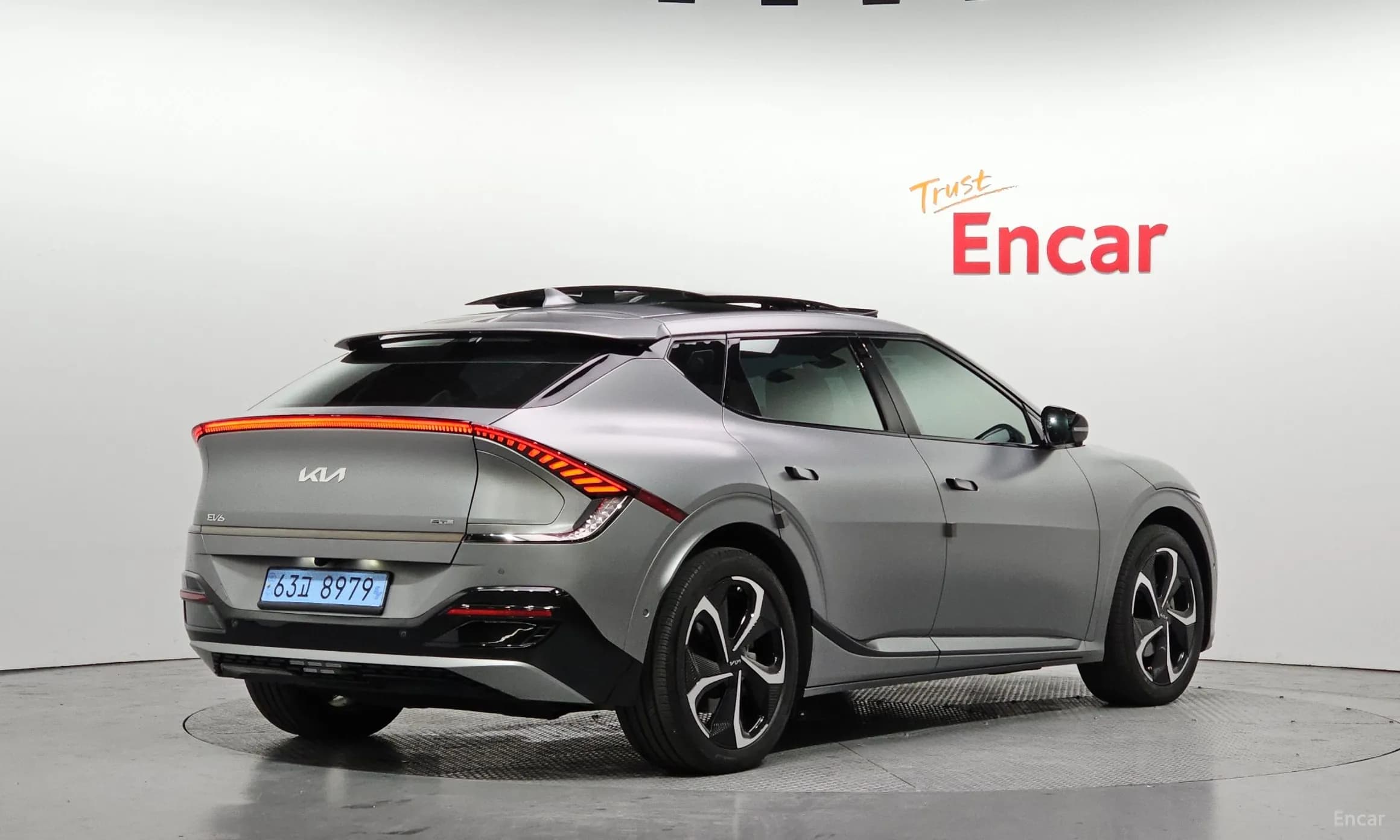 EV6