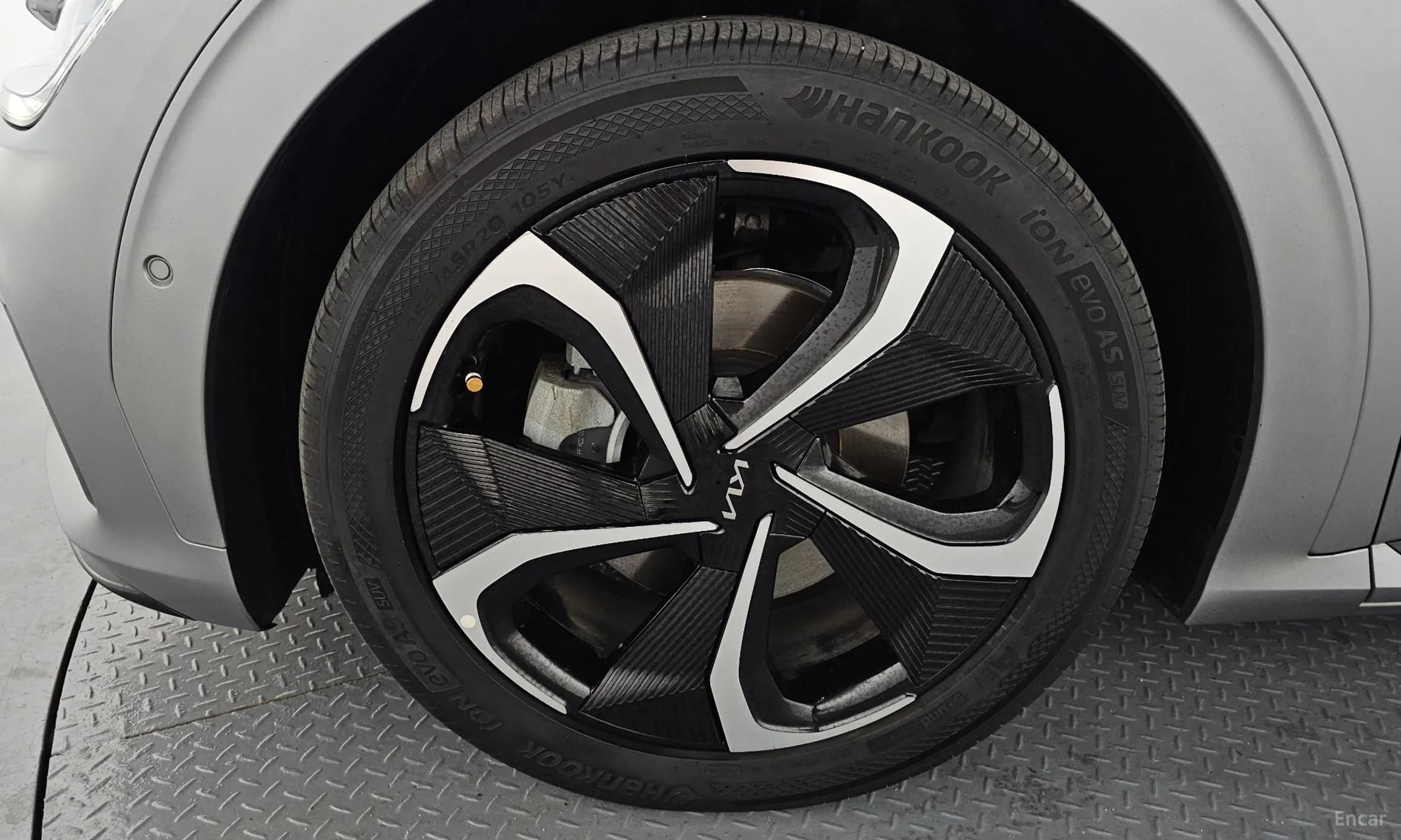 EV6