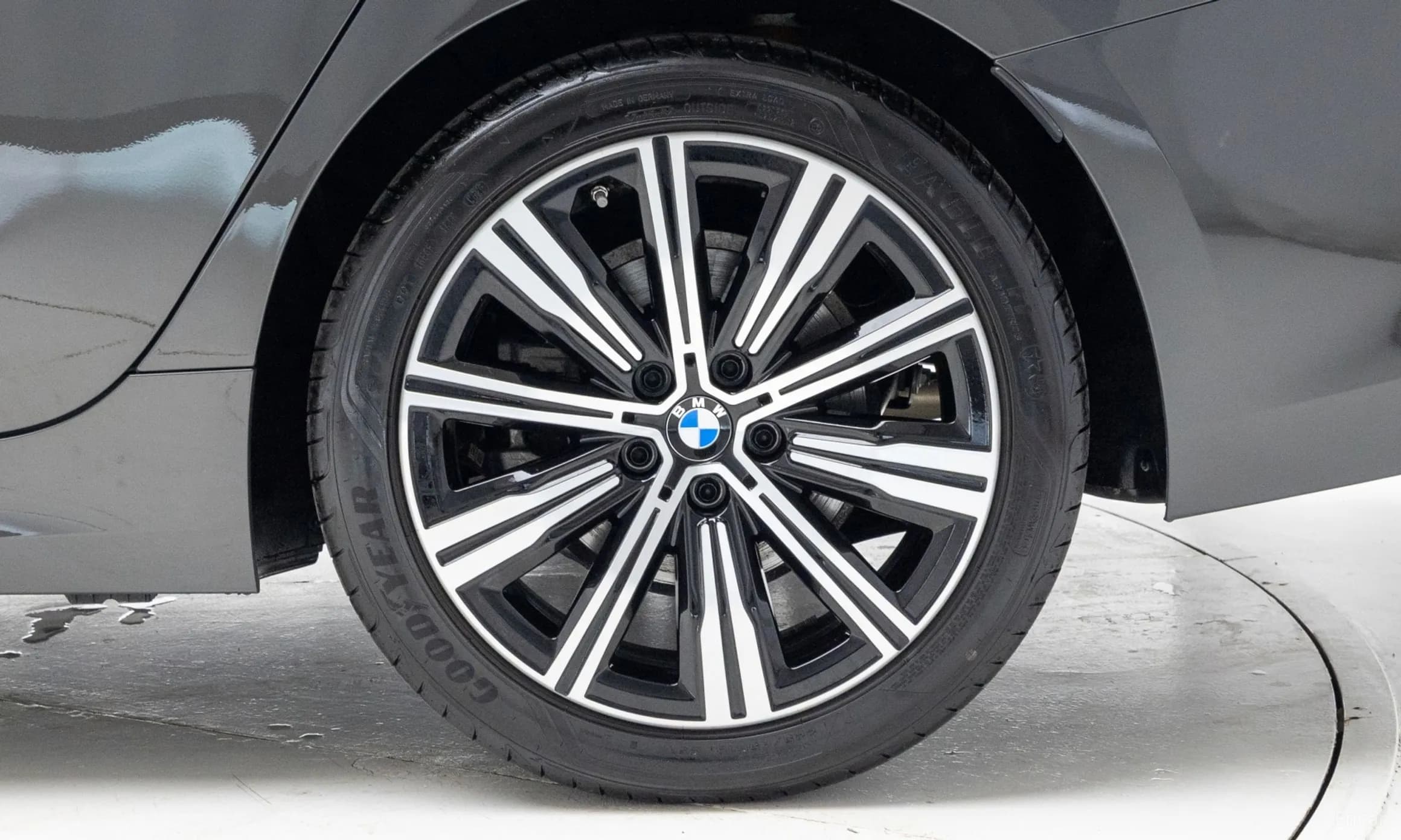 3 Series (G20)