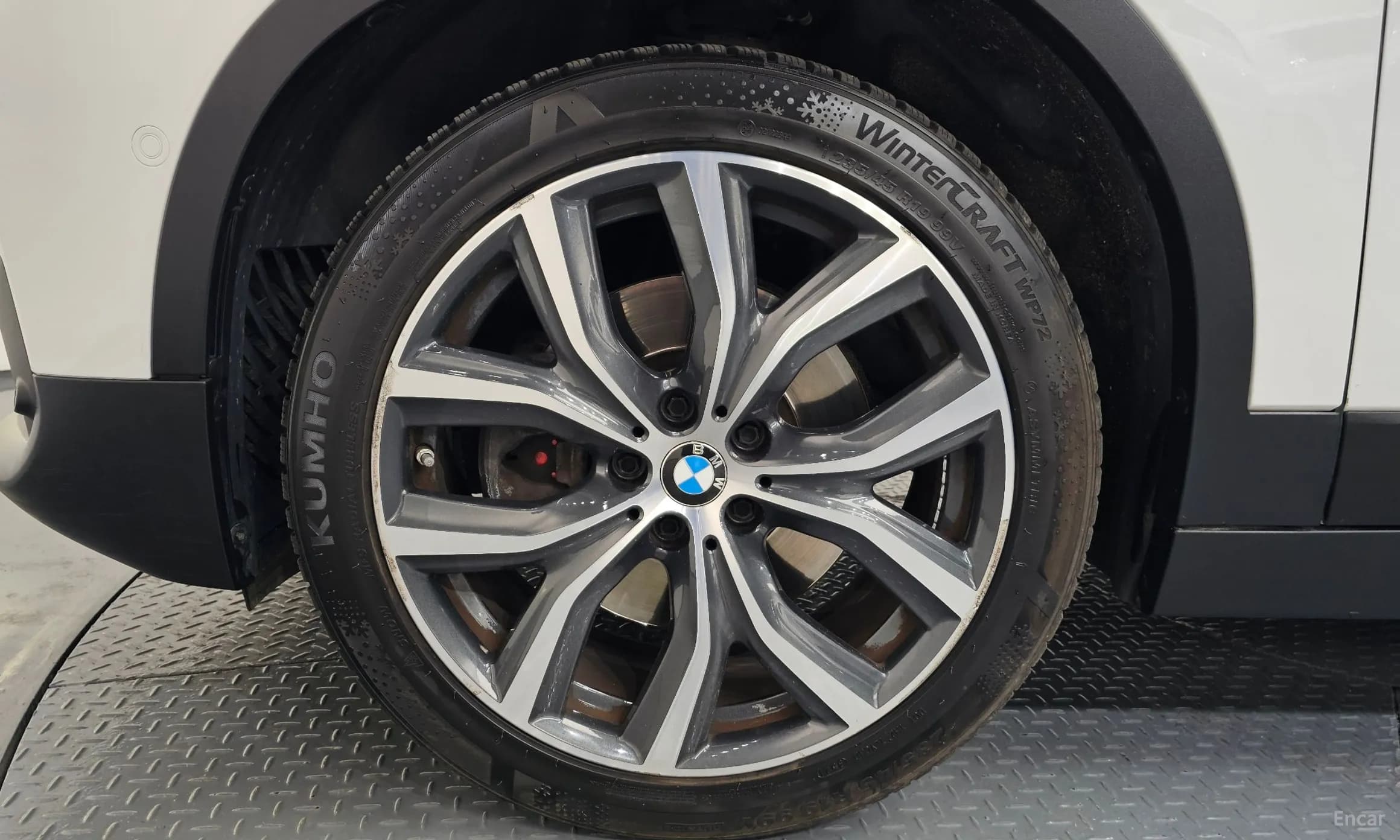 X2 (F39)